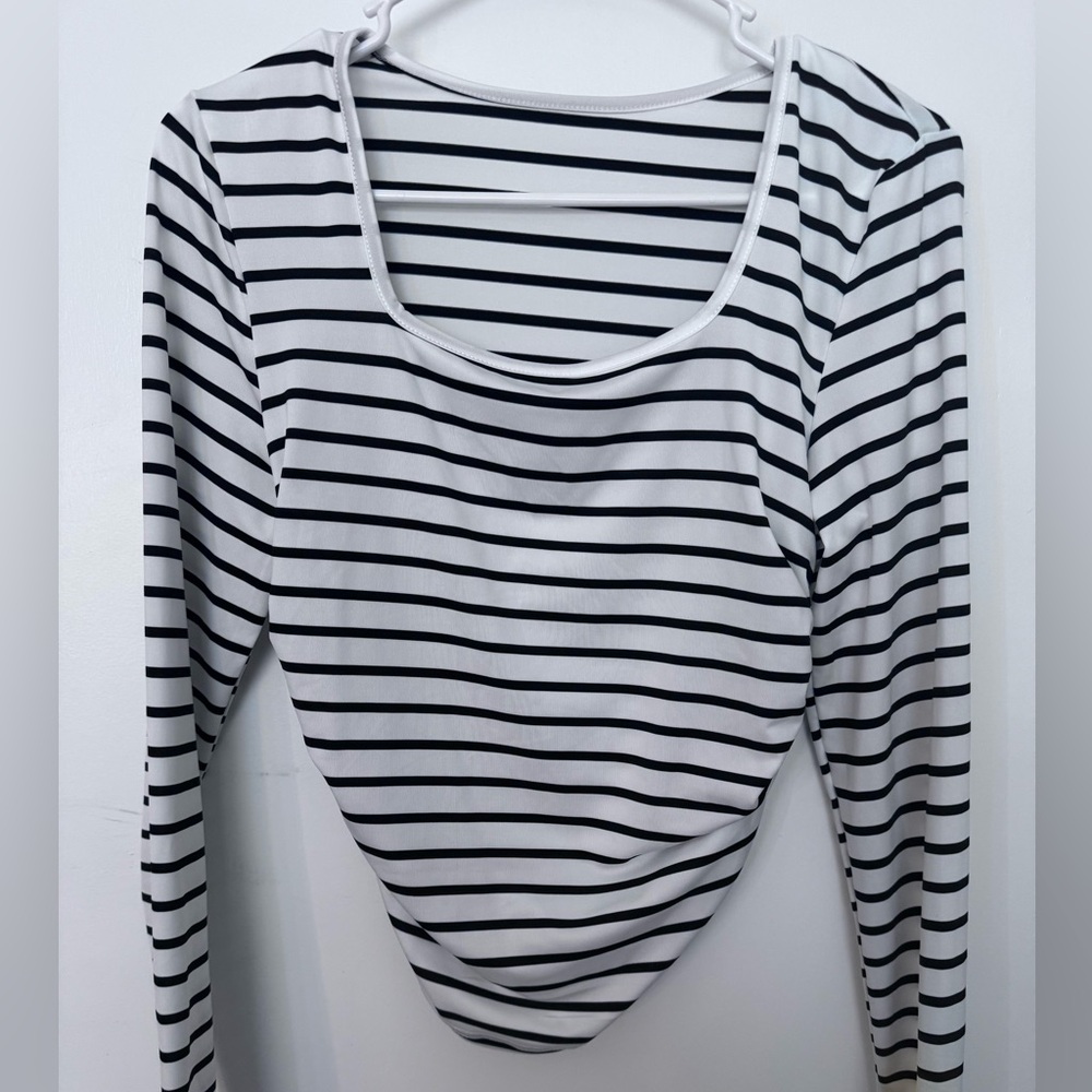Striped Black and White Long Sleeve Top